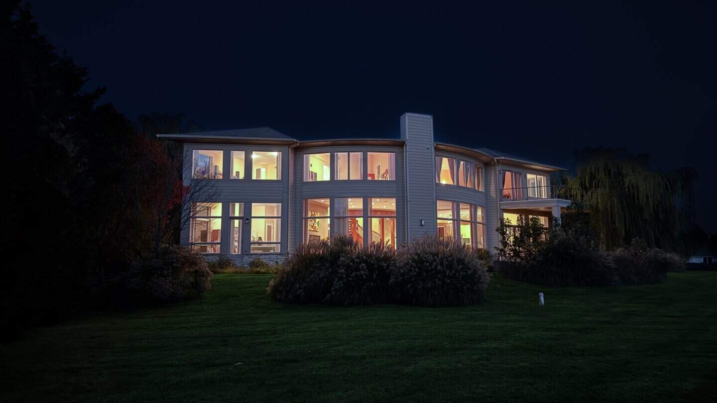 Chesapeake exterior rear